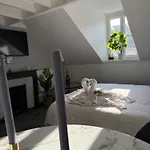 La Tour Annunziata 아파트