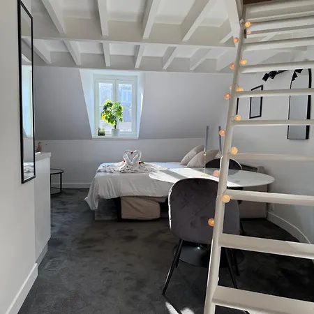 Apartment La Tour Annunziata