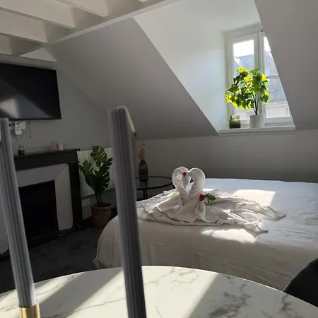 La Tour Annunziata Apartment