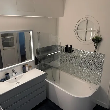 La Tour Annunziata Apartment *